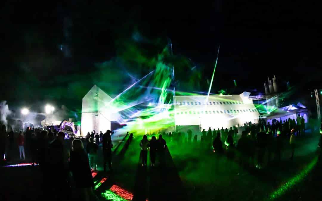 Lasershow zur Firmenfeier: Tag der offenen Tür